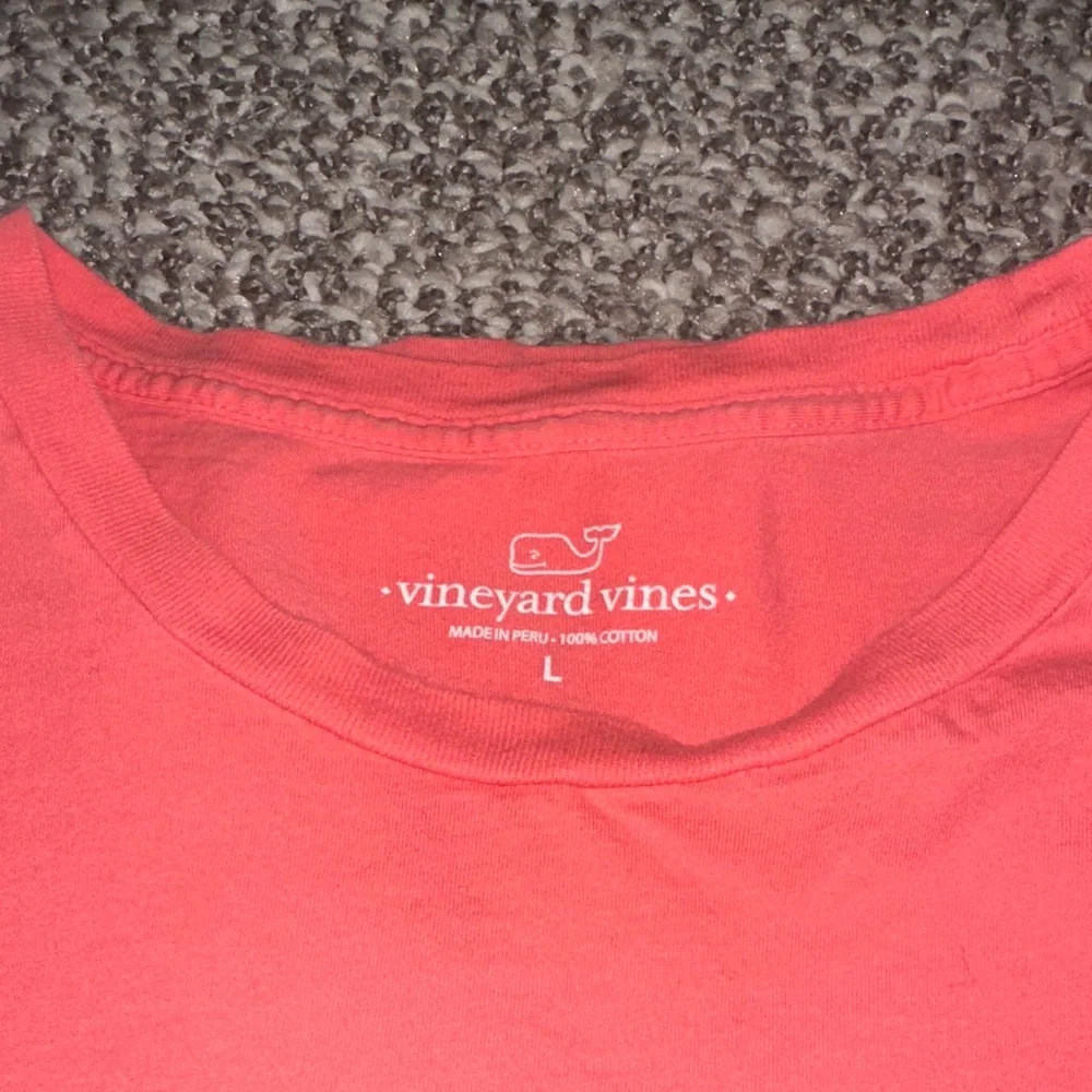 Vineyard Vines Men’s Long Sleeve Tee - Picture 5 of 6